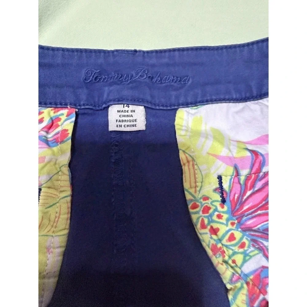 Women's classic relaxed fit cotton blend shorts by Tommy Bahama - Size 14